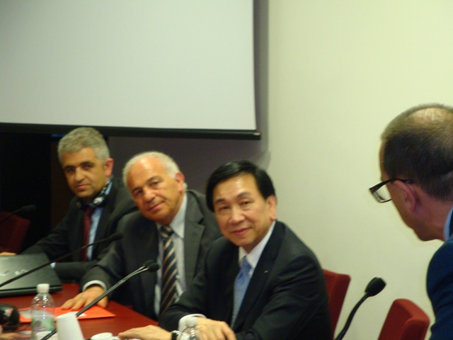 APB: il Presidente AIBA Dr. CK Wu ha parlato a Roma del futuro della Boxe Pro