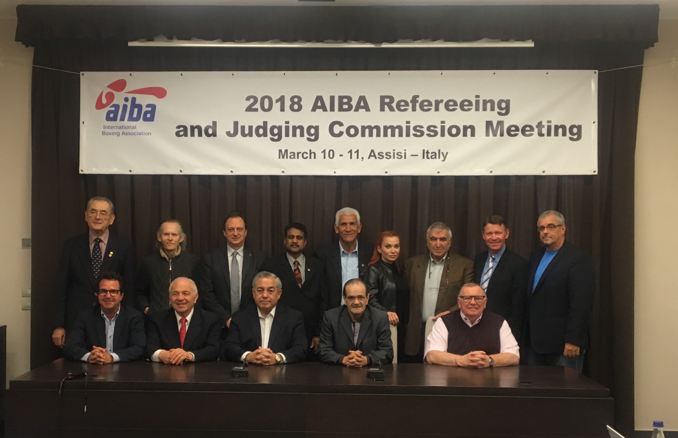 In corso ad Assisi un meeting della Commissione Arbitri e Giudici AIBA tra i partecipanti il VicePres FPI Apa
