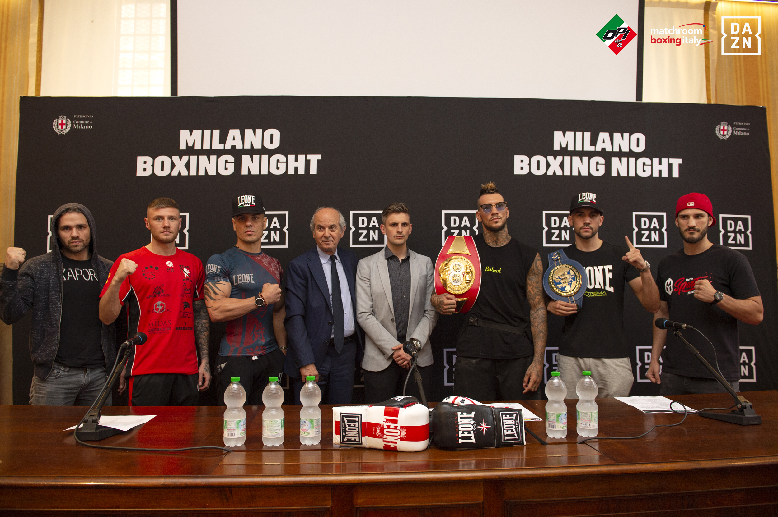 Milano torna a brillare con le stelle della grande boxe internazionale