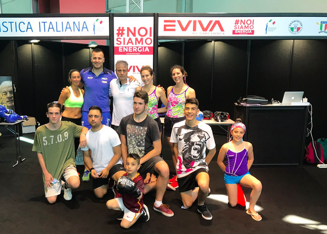 Due Contest, tante presenze alla prima giornata di Rimini Wellness 2017 presso l'area FPI-Eviva-BoxeurDesRues 
