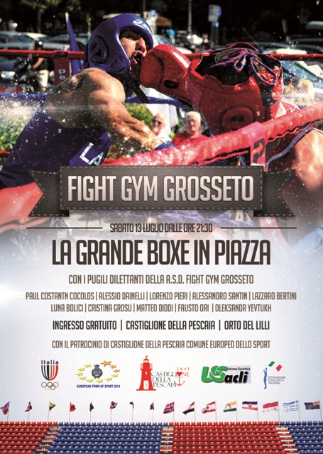 La grande boxe in piazza a Castiglione della Pescaia