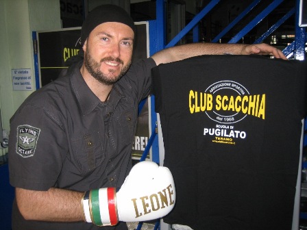 Successo della boxe in piazza a Teramo