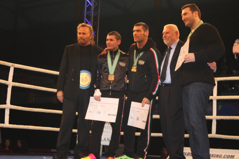 Ad Assisi Emozione per la premiazione di Franco Nero e delle 3 Medaglie Mondiali 2013 