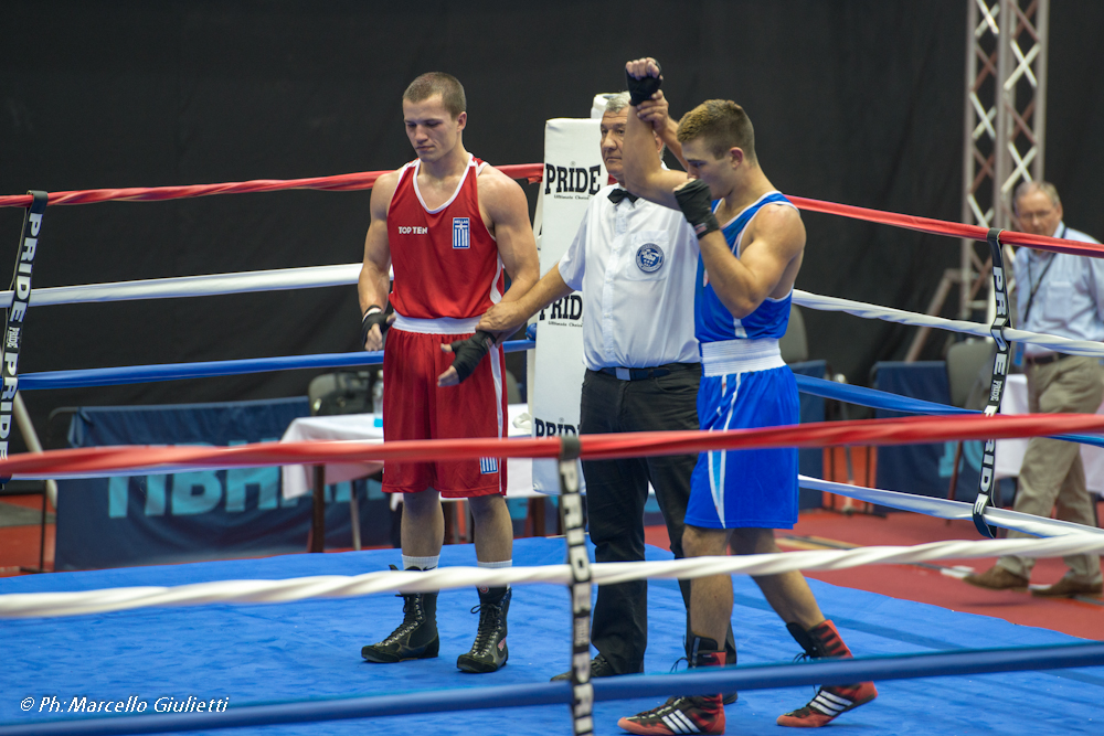 #Zagreb14 Euro Youth Boxing Championships Day 1: Maietta avanza nei 60 Kg, Sarchioto vola agli ottavi nei 75 Kg