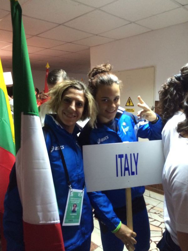 EUBC European Women's Boxing Championships Bucharest 2014 Day 3: Perde la Calabrese, passa la Alberti, la Severin è già di Bronzo