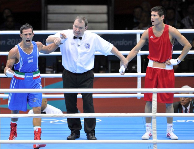 London 2012: Uno spettacolare Mangiacapre vince e raggiunge Russo e Cammarelle nelle semifinali