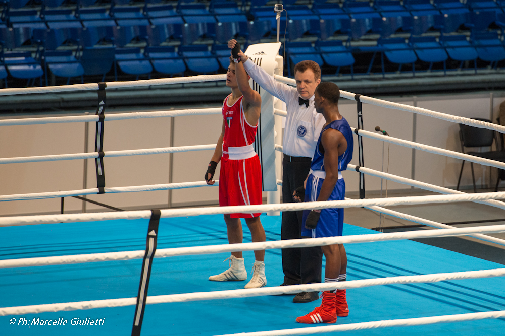 AIBA Junior World Boxing Championships Kiev 2013 Day 3: Vittoria per Di Serio, domani 3 Azzurri sul ring