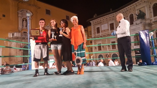 La Nike di Fermo a Piazza del Popolo