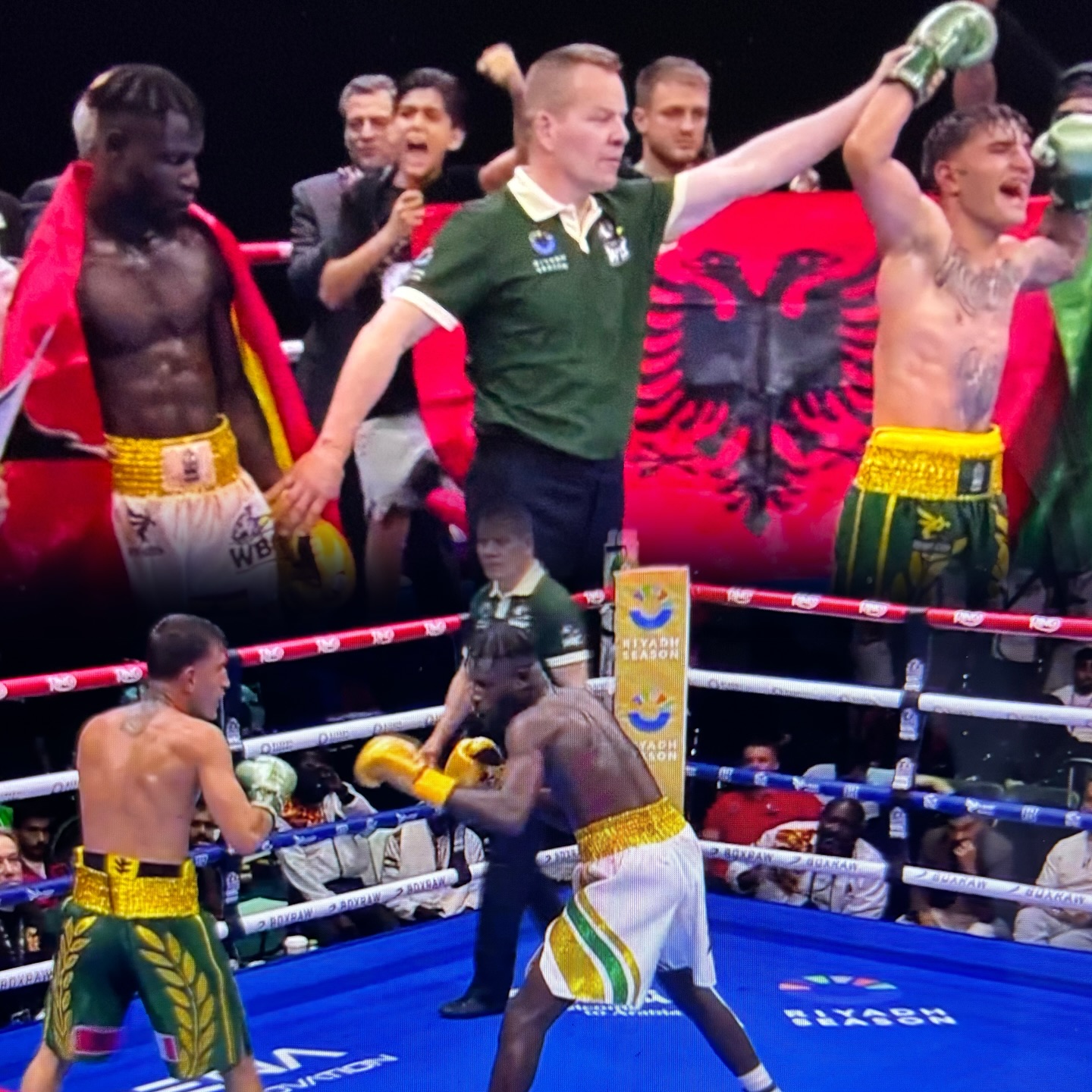WBC GRAND PRIX 2° FASE - QAMILI AI QUARTI NEI PIUMA, IN SERATA GLI 8° MASSIMI CON BRITO SUL RING