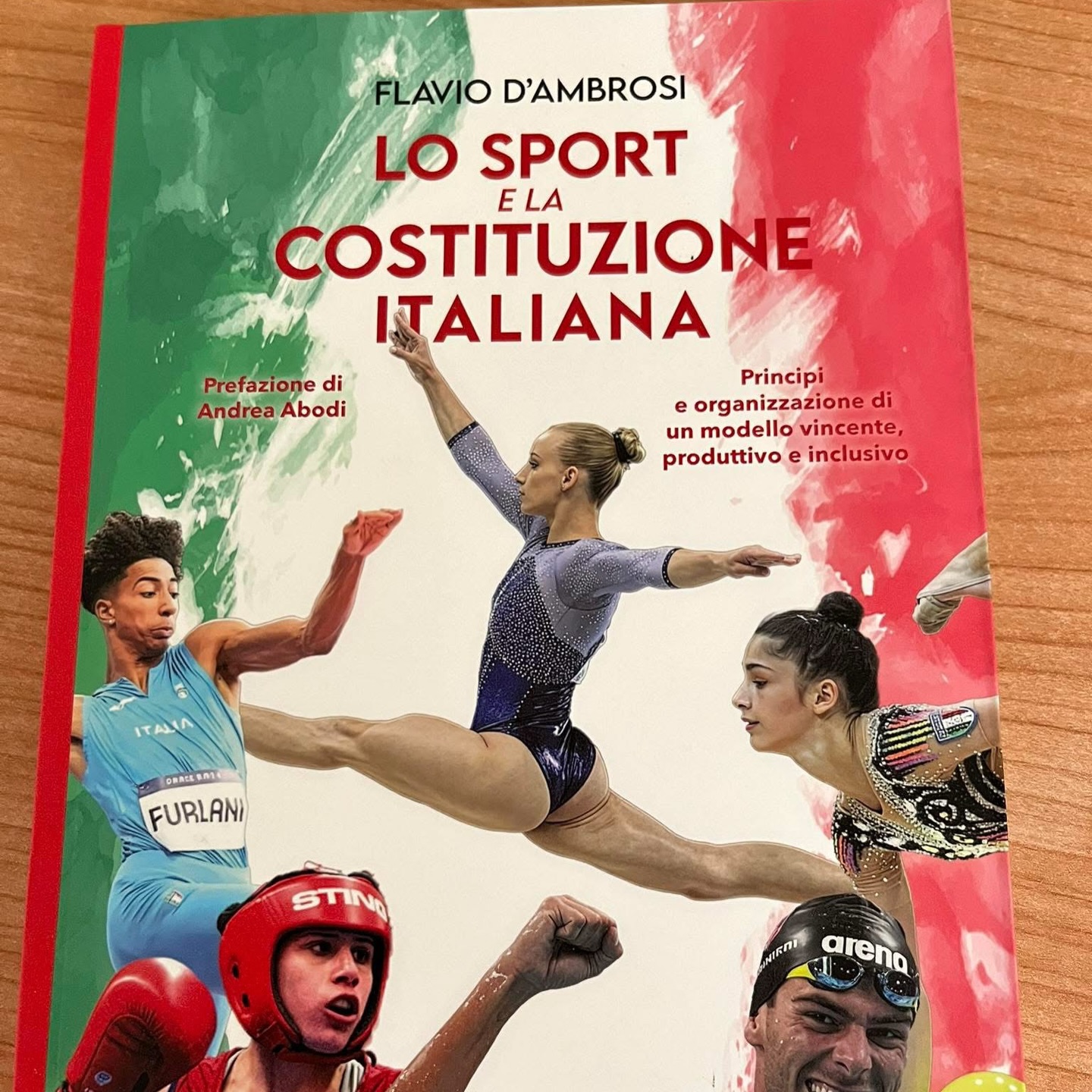 PRESENTATO A GAETA IL LIBRO DEL PRESIDENTE FLAVIO D'AMBROSI  "LO SPORT E LA COSTITUZIONE ITALIANA"