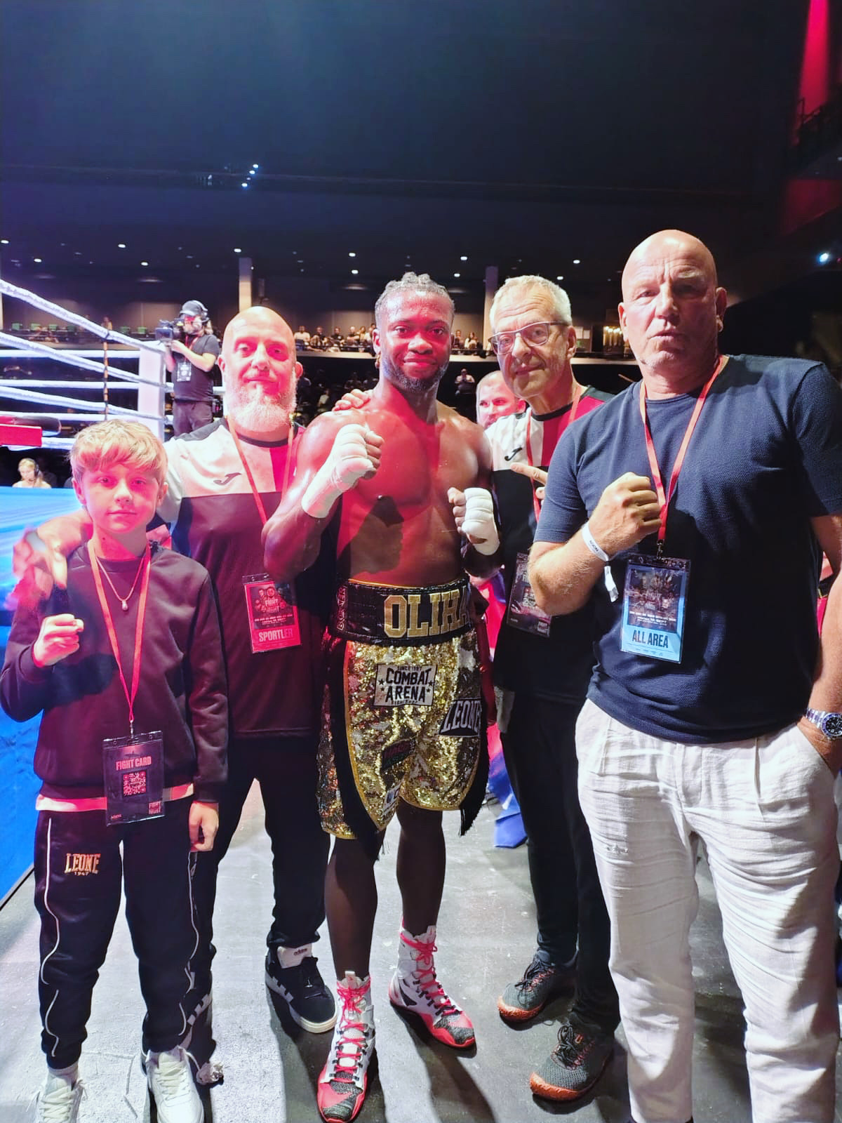 Ritorno sul ring con vittoria per Etinosa Oliha 