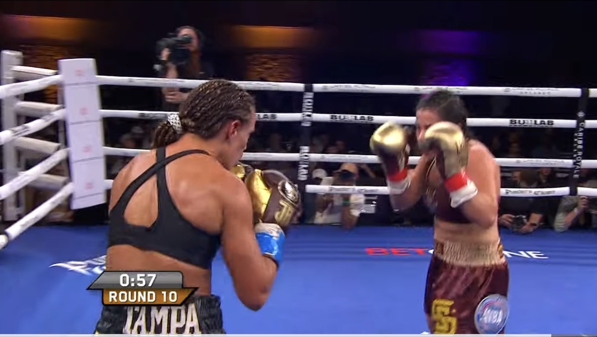 MONDIALE WBA SUPERMOSCA | UN'OTTIMA SILVA SCONFITTA DALLA ARTIGA 