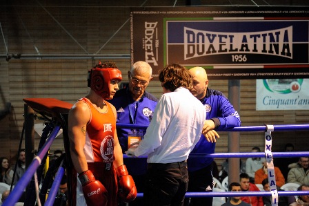 Mazzocchi angolo rosso Boxe Latina