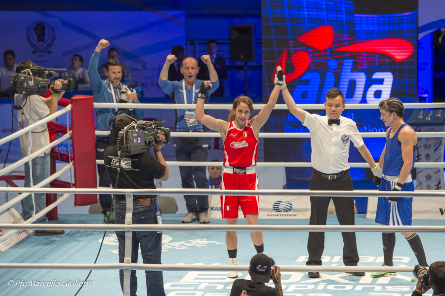 Mondiali Femminili 2016: Alessia Mesiano vola in finale mondiale nei 57kg. Domani sul ring contro l'indiana Lather #itaboxing #noisiamoenergia #AIBAstana2016