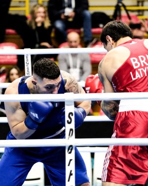 20241103 bustoarsizio boxing female and male 