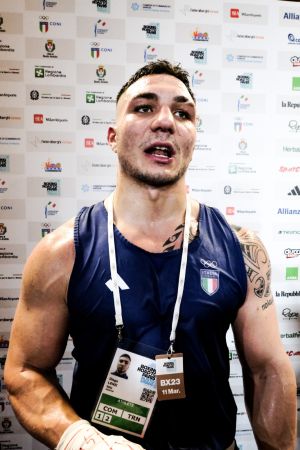 20241103 bustoarsizio boxing female and male 