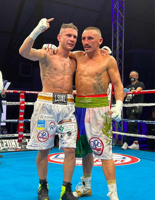 Reggio Emilia Boxing Night - RIGOLDI CAMPIONE ITALIANO SUPERGALLO - SCONFITTA PER HENCHIRI NELL'UE DEI SUPERPIUMA