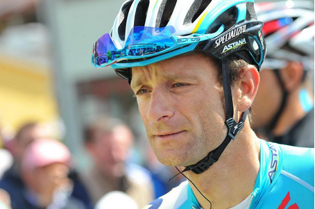 Muore in allenamento Michele Scarponi. Disposto dal CONI  1' di silenzio in tutte le manifestazioni sportive