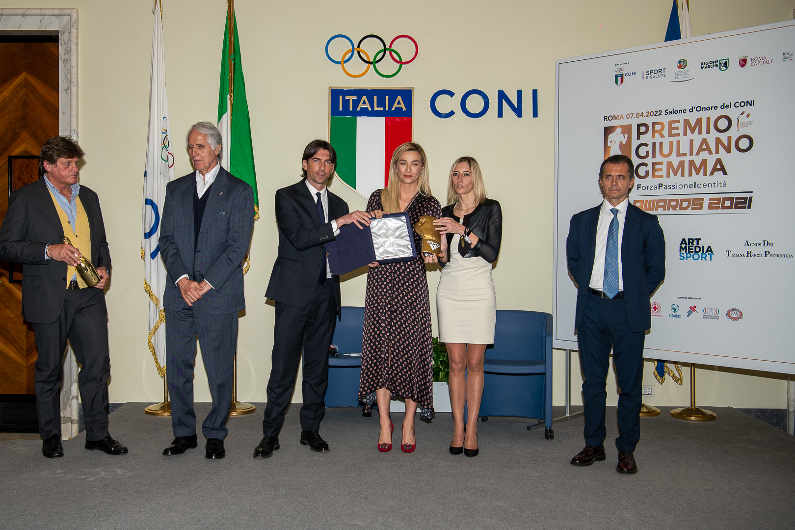 Al Salone d’Onore del CONI un prestigioso parterre di Medaglie Azzurre ed Artisti V Premio Giuliano Gemma & FPI Awards 2021