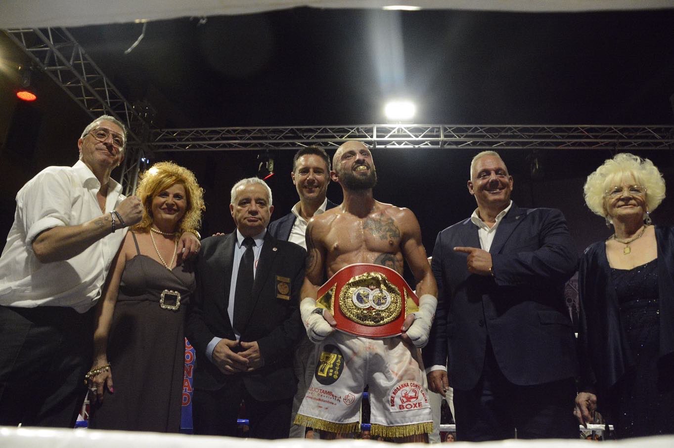 GROSSETO BOXING NIGHT: GIORGETTI CONQUISTA LA CINTURA IBF MEDITERRANEO WELTER 