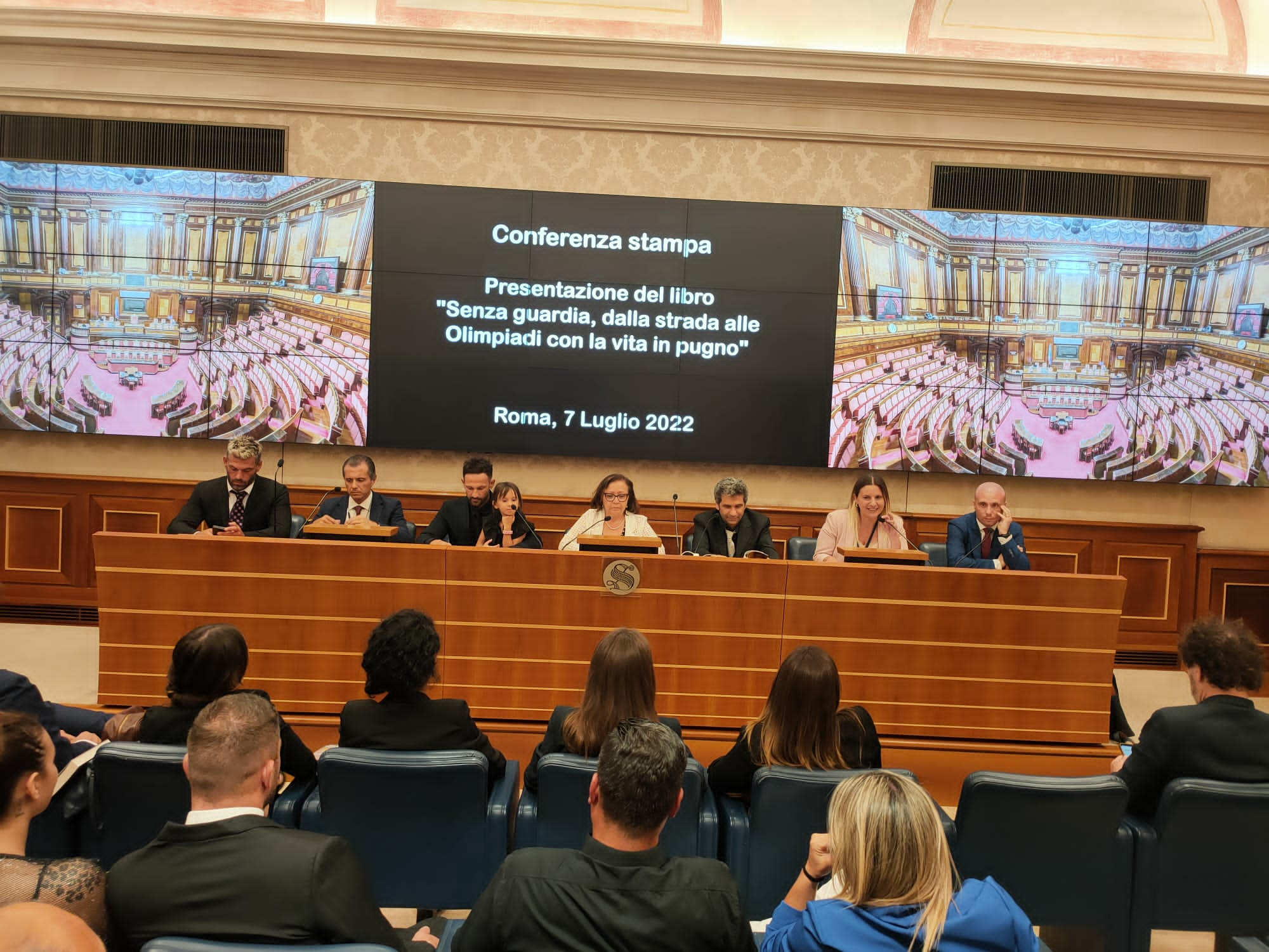 A Palazzo Madama presentato il Libro "Senza guardia- dalla strada alle Olimpiadi con la vita in pugno" di Vincenzo Mangiacapre