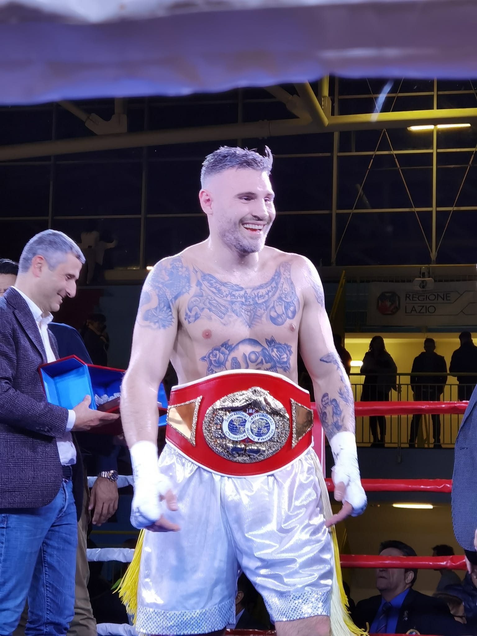 Luca D'Ortenzi nuovo Campione Internazionale IBF Cruiser 