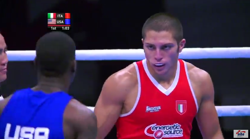 Seconda Giornata di gare al Mondiale di #Doha2015, sul ring Valentino nei 60 e Picardi nei 52 Kg #AIBAWorlds2015 #noisiamoenergia #ItaBoxing 