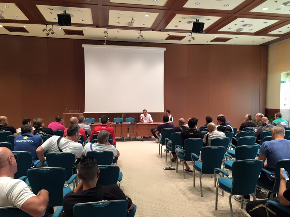 Guanto D'Oro 2016 - Trofeo Garofalo Day 2: Mattinata dedicata alla formazione dei Tecnici con il Corso sul bendaggio Pro tenuto dal Maestro Zennoni #Guanto16