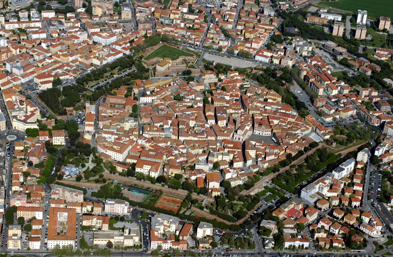 Oggi 16 ottobre il via al progetto la boxe nella scuola I.S.I.S Fossombroni di Grosseto - Ospite Prof. Massimo Scioti