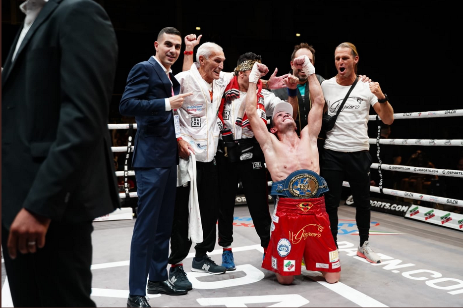 Trento Boxing Night - SIGNANI NUOVO CAMPIONE EUROPEO MEDI 