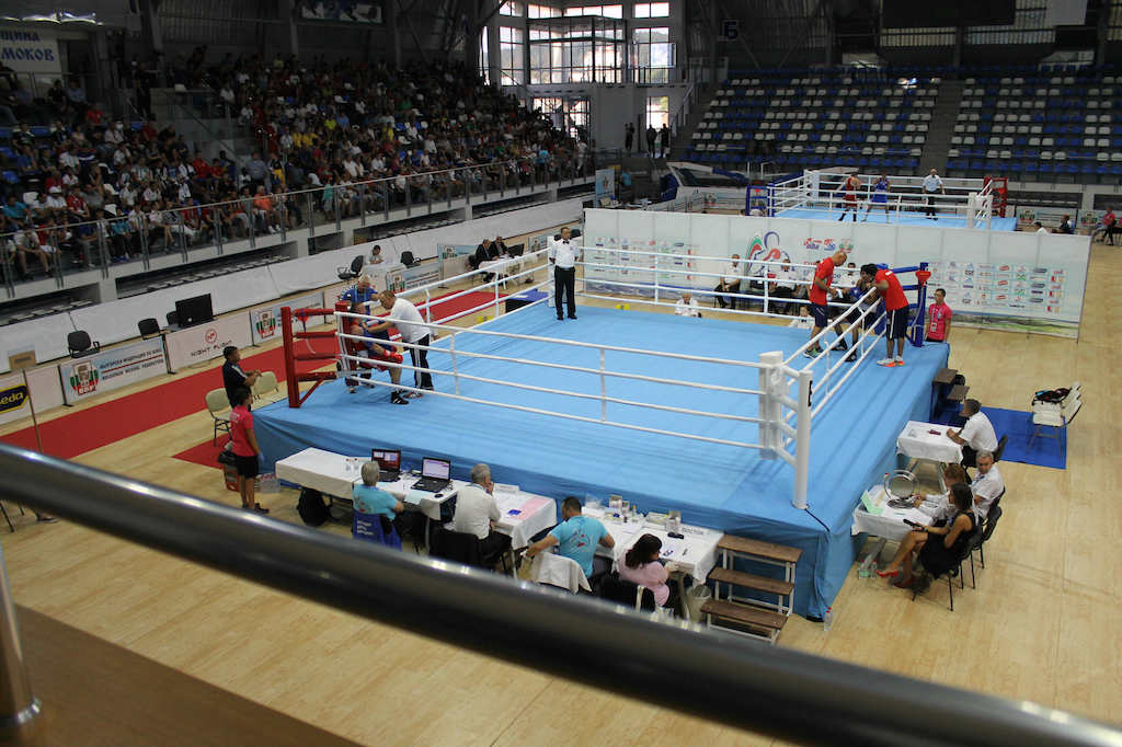 #Samokov2015 #ItaBoxing #noisiamoenergia - Seconda giornata degli Euroei Elite, sul ring Arecchia nei 69 Kg e Cavallaro nei 75 Kg 