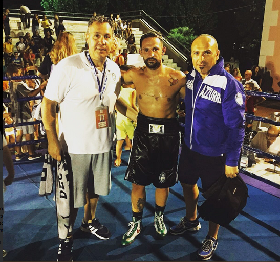 Debutto da Pro con Vittoria per Vincenzo Mangiacapre #ProBoxing